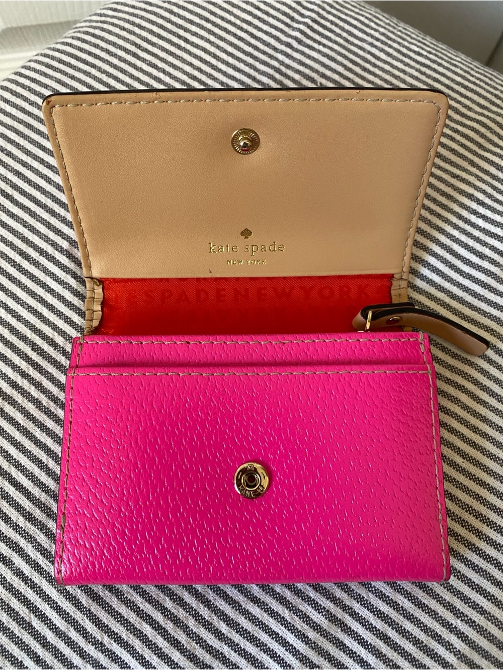 kate spade Bright Pink Leather ID Card Holder with Orange Window - Picture 3 of 4